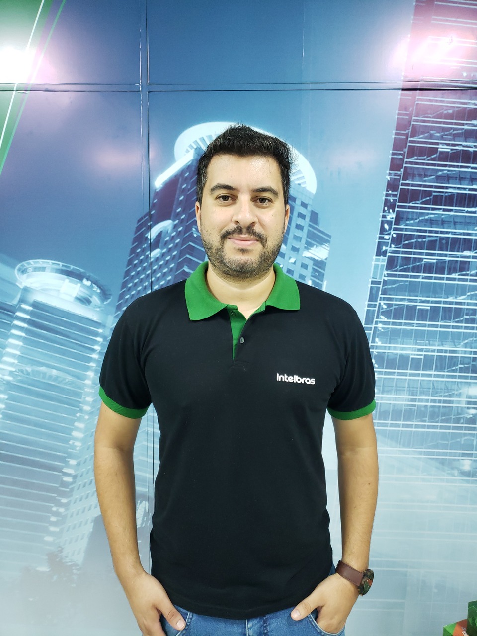 Intelbras-Leandro Magalhães