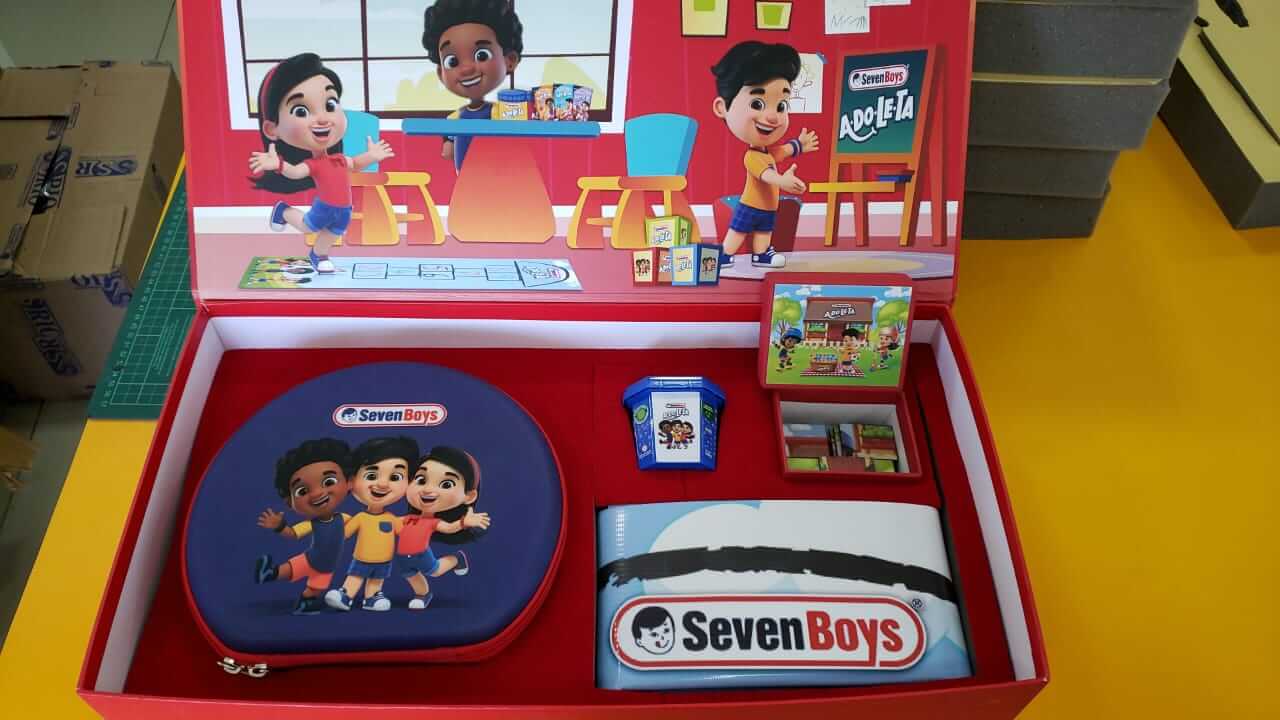 press-kit-adoleta-seven-boys